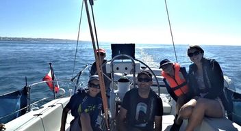 Croisière privée de 2 jours en voilier à Île de Sein au départ d'Audierne