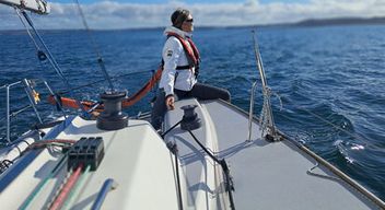 Cours de voile sur voilier à Douarnenez