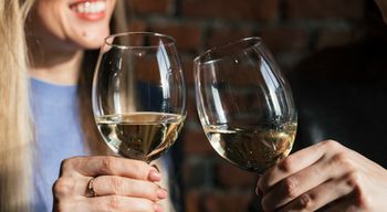 Dégustation de vins et atelier œnologique à Luxembourg