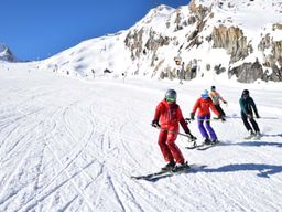 Cours de ski intermédiaire à Mayrhofen, Autriche