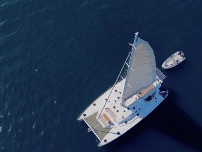 Balade en catamaran à l’île de Houat depuis La Trinité-sur-Mer, Morbihan