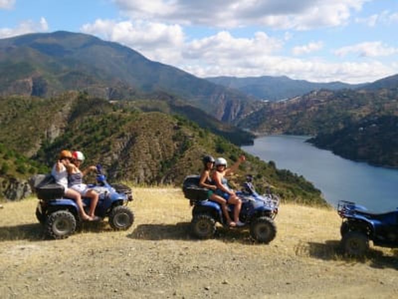 Excursion en quad dans la Sierra de las Nieves, près de Marbella