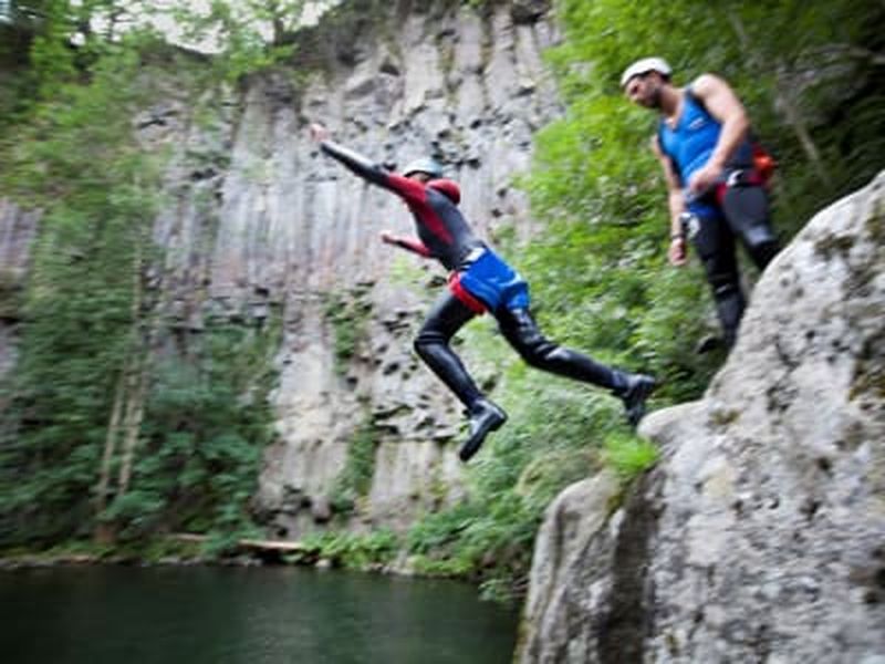 Canyoning dans l'Aérocanyon Ultra de la Besorgues, Ardèche
