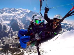Vol parapente biplace en face du Mont-Blanc, Chamonix