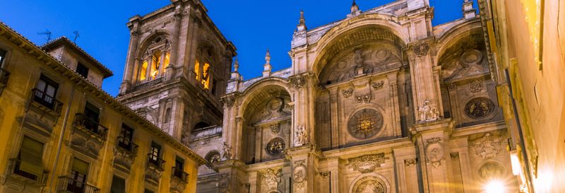 Free tour à la découverte des mystères et légendes de Grenade