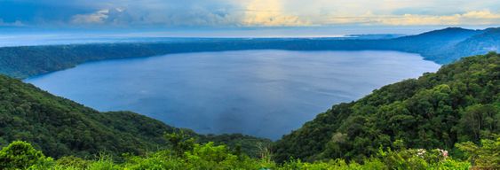 Excursion au volcan Masaya, à San Juan de Oriente et à la lagune Apoyo