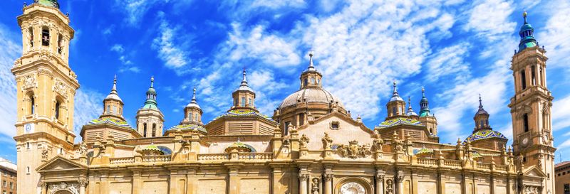 Visite guidée de la basilique Notre-Dame-du-Pilier