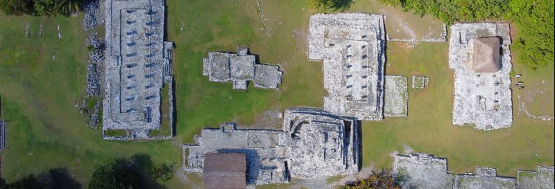Excursion à la zone archéologique El Meco + Playa Delfines