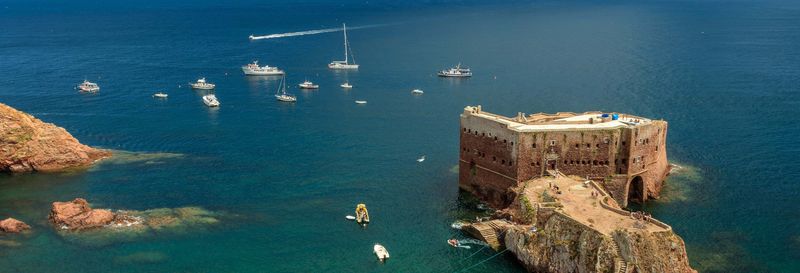 Excursion aux îles Berlengas et leurs grottes