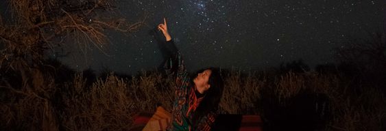 Observation d'étoiles dans le désert d'Atacama