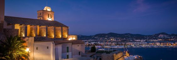 Visite de nuit d'Ibiza et de Dalt Vila