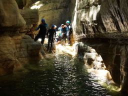 Canyoning au Pont du Diable dans le Massif des Bauges (73)