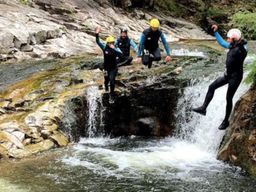 Randonnée aquatique sur l'Escaumel près d'Aurillac (15)