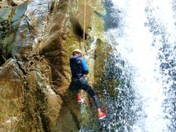 Canyoning depuis Les Vans sur le Chassezac (07)