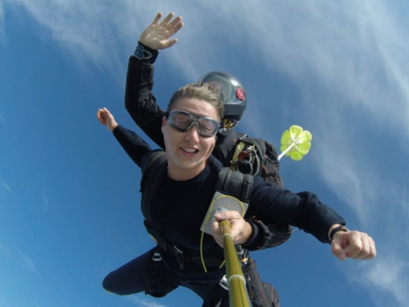 Saut en parachute en tandem à Vichy (03)