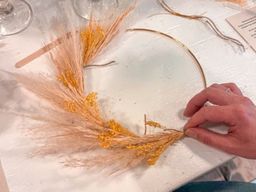 Atelier couronne en fleurs séchées à Rouen (76)