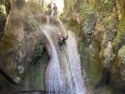 Canyoning au canyon du Grenant en Savoie (73)