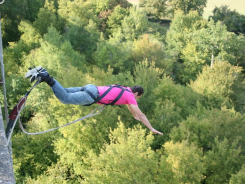 Billet Saut à l'élastique depuis le Viaduc de Druyes (89)
