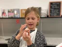 Cours de pâtisserie parent / enfant spécial macarons Paris 2ème