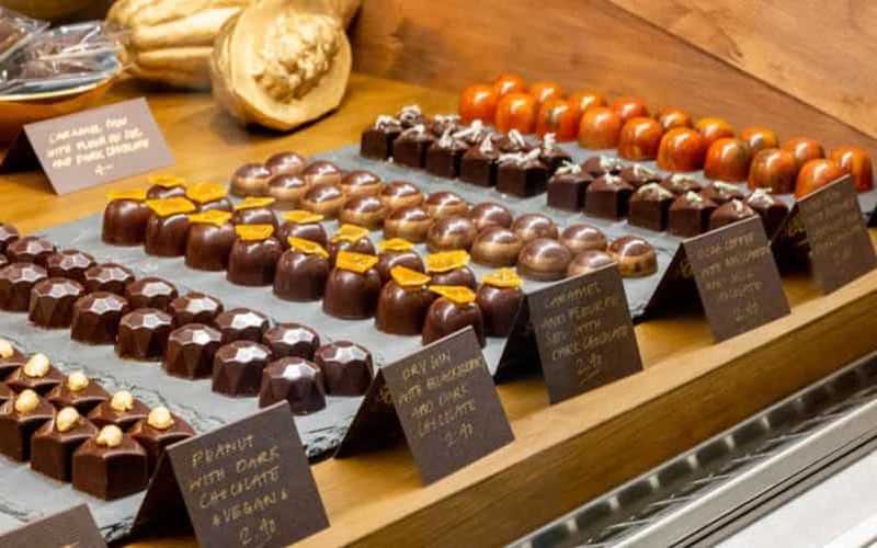 Expérience suisse : dégustation de chocolat et visite citadine de Bâle