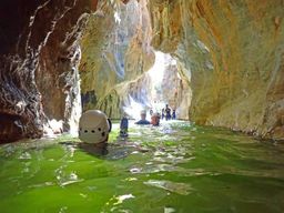 Depuis Marbella : aventure de canyoning guidée sur la rivière Guadalmina