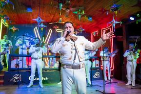 Guadalajara : visite nocturne guidée de Tlaquepaque avec prise en charge à l'hôtel