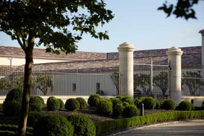 Château de Fieuzal : découvrez un Grand Cru Classé familial en petit groupe