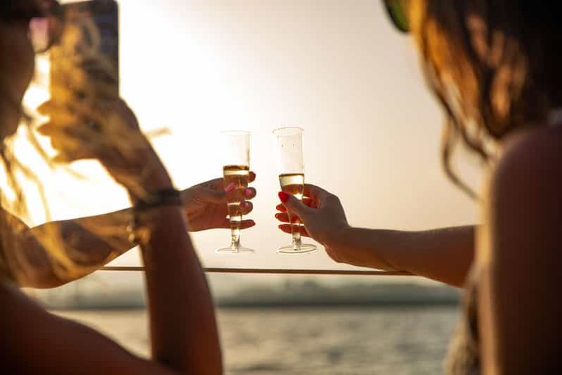 Alicante : Croisière en catamaran de 2 heures en fin d'après-midi