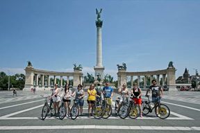 Budapest : Tour de ville à vélo avec arrêt café