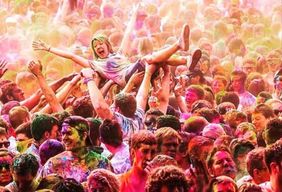 Kathmandu Durbar Square | Célébration du festival de Holi 2 mars