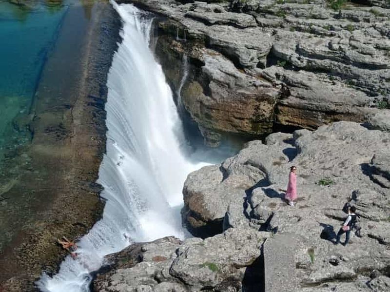 Podgorica : Visite de l'Albanie, du lac Skadar et du château de Rozafa