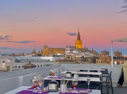 Séville : Dégustation de sangria et de tapas