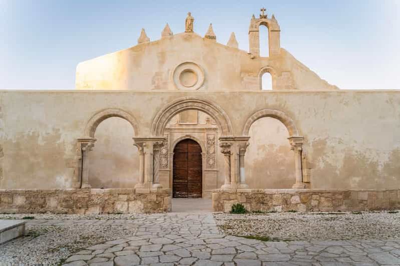 Catacombes de Saint-Jean : billet d'entrée et visite guidée avec casque VR