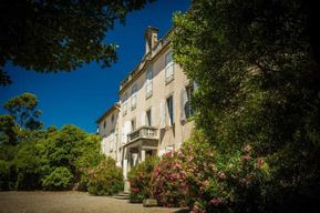 Pennautier : Visite et dégustation au Château Auzias