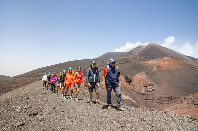Mont Etna : randonnée guidée sur le volcan à 3 000 mètres d'altitude avec téléphérique