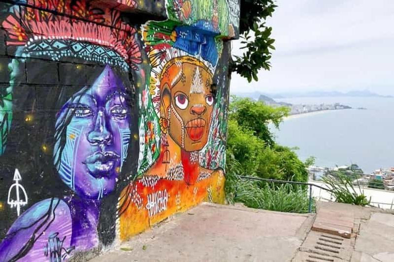 Rio de Janeiro : Excursion en jeep dans une favela, à Rocinha et à la Capoeira