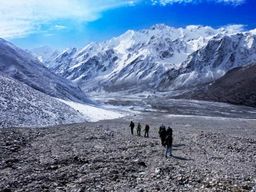 Katmandou : Trek de 6 jours dans la vallée du Langtang avec Kyanjin Ri