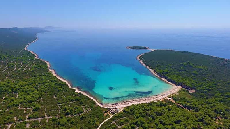 Excursion de Zadar à la plage de Sakarun, plongée sur épave et tunnel - 4,5 heures