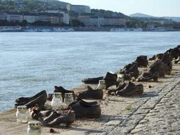 Budapest : Visite à pied du Mémorial des chaussures et du Parlement