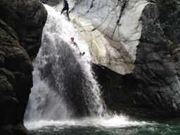 Région de Corte : canyoning ludique à Verghellu