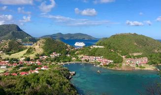 Guadeloupe : une demi-journée en catamaran aux Saintes, Terre de Haut