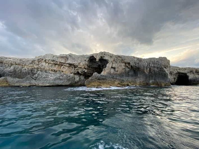Billet Syracuse : Excursion en bateau sur l'île d'Ortigia et les grottes marines