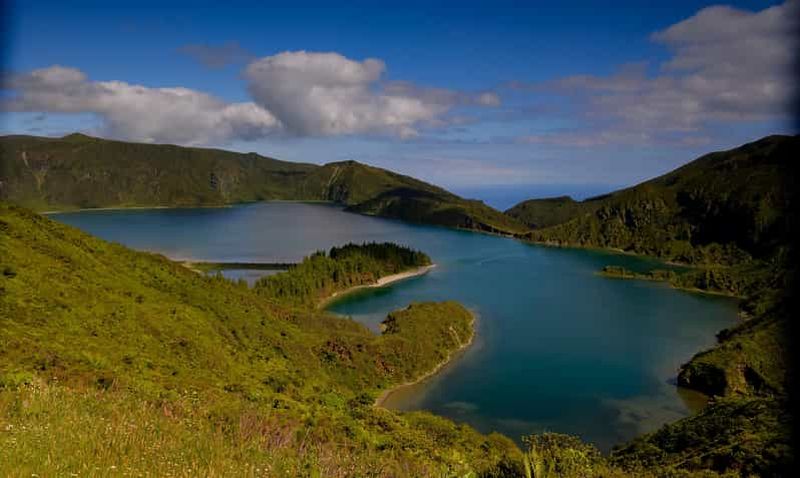 Depuis Ponta Delgada : Excursion à Lagoa do Fogo et aux sources d'eau chaude