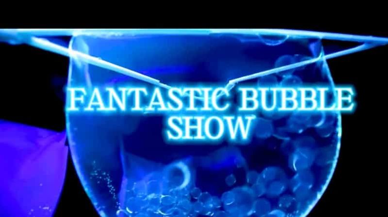 Aventure à Baden-Baden : Spectacle de bulles de néon avec lampes de poche UV