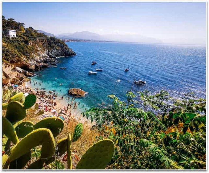 Palerme : une journée complète de sortie en bateau privé avec déjeuner à bord