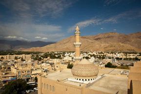 Au départ de Mascate : Nizwa et les joyaux historiques d'Oman