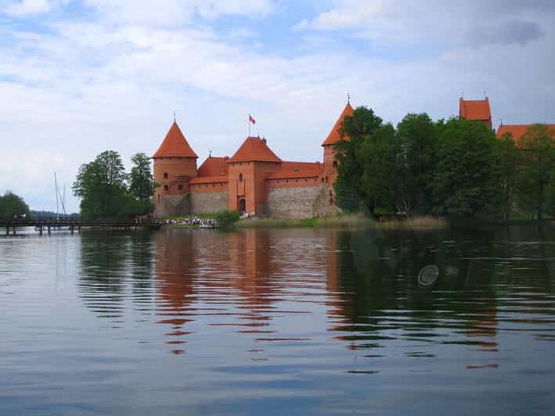 Vilnius : visite de Trakai avec audioguide et transferts en minibus