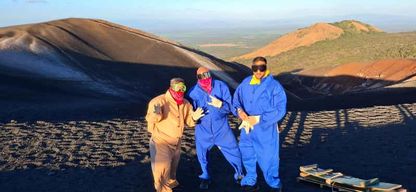 Managua : Planche à voile sur le Cerro Negro, ville et cathédrale de Leon