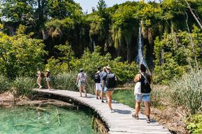 Depuis Split : Visite guidée des lacs de Plitvice avec billets d'entrée