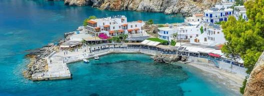 La Canée : un voyage extraordinaire à Loutro, le Santorin crétois !